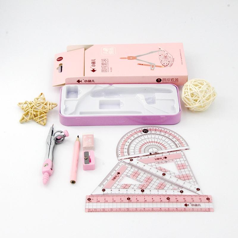 ชุดอุปกรณ์เครื่องเขียนสำหรับวา - Math Geometry Set With Compass บทวิจารณ์และราคา